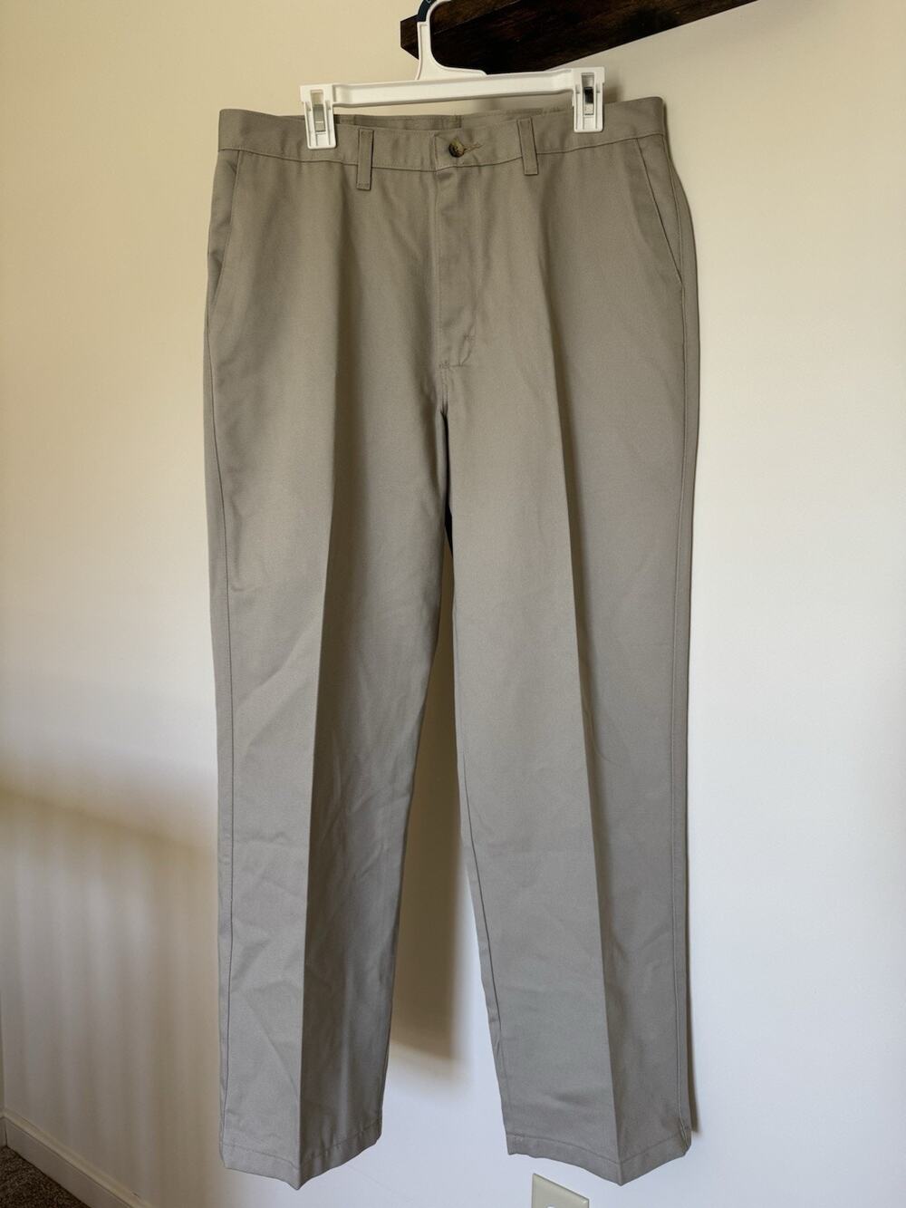 Timber Creek by Wrangler‎ Men's Flat Front Khaki Chino Dress Pants 36x30